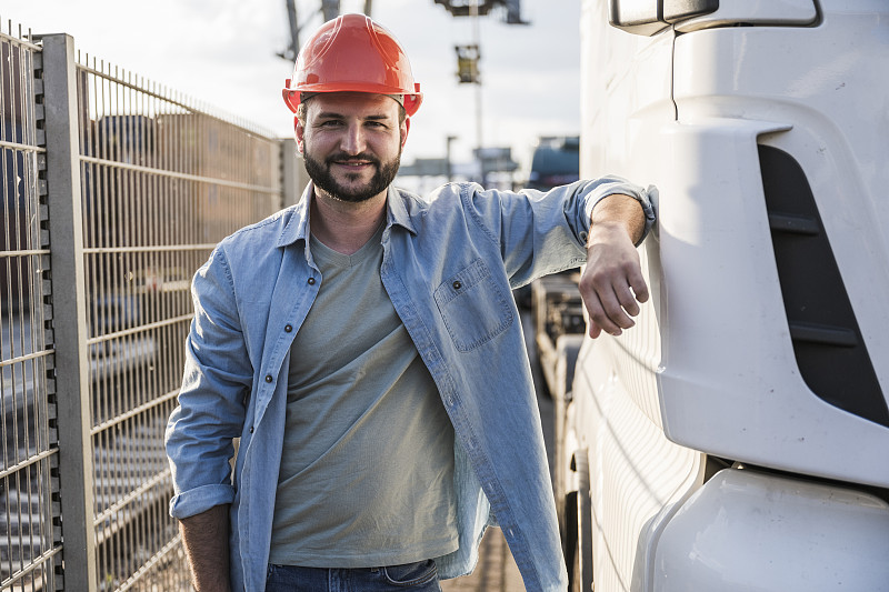中国昆明由空运到速递印度尼西亚打拉根货运配送
