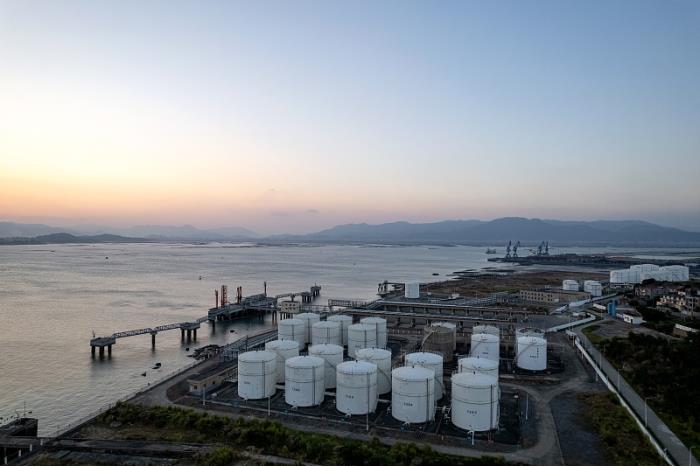 中国的重型运输车辆为什么能够“走出去”？