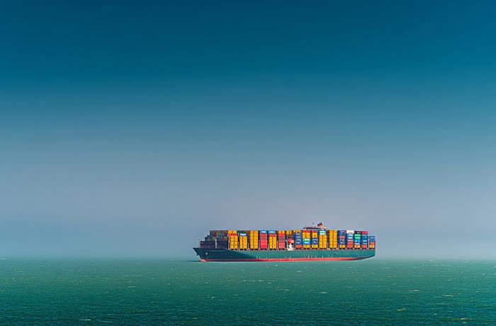 香港DHL禁止运输这类货物；美国邮政拟斥资400亿美元