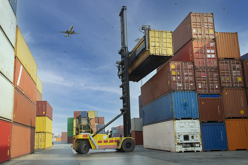 经由深圳将明信片邮寄到印度尼西亚马辰