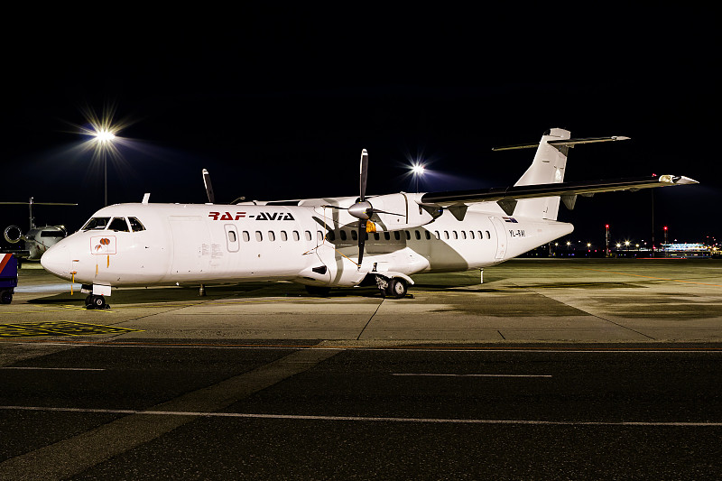 从上海把涂料寄到印度尼西亚巴厘巴板