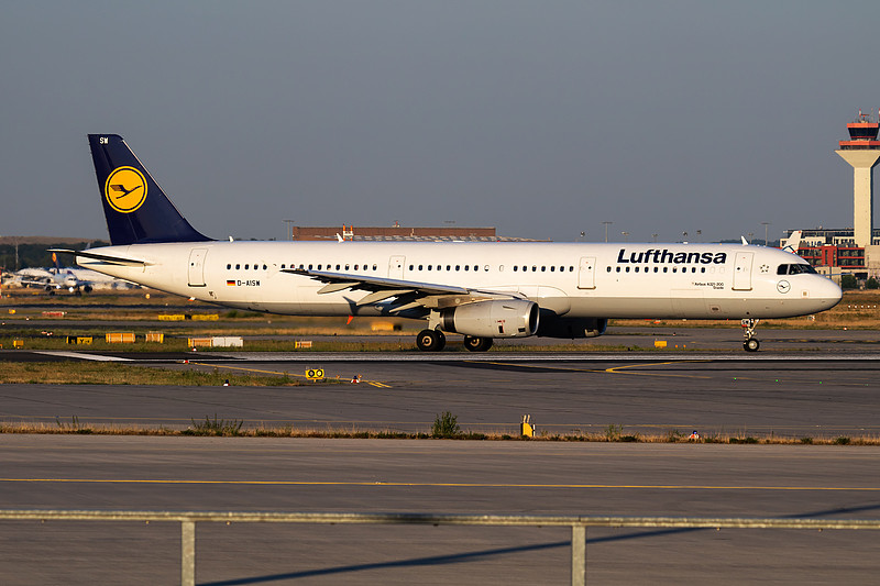 基于中国深圳中国贺卡寄到印尼楠榜