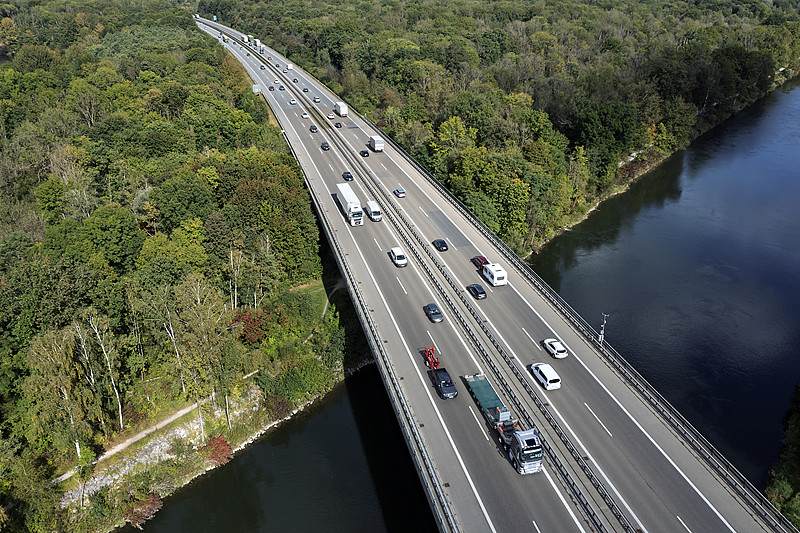 中国广州由空运到至印度尼西亚望加锡专线