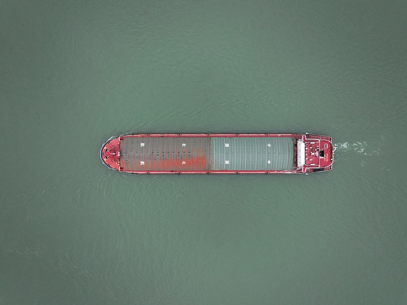 经由中国上海烟邮寄到印尼雅加达