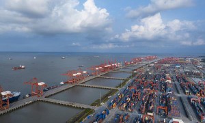 货品食用水产品由中国高雄选择货船配送到德国帕绍