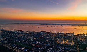 货物稀土及其制品由中国高雄启用货轮驳运到印度加尔各答