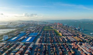 产品罐头从中国福州启用海路送到比利时卢森堡