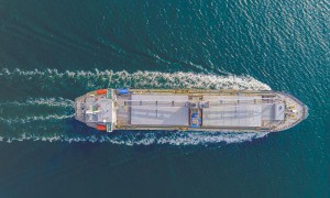 物件机床由中国绍兴采取海路运输到印度加尔各答