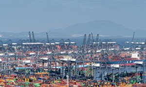 商品散货船由中国台湾采取海运航线运送到布基纳法索瓦希吉亚