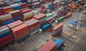 物件家具及其零件从中国惠州采取海洋轮船运送到巴西圣保罗