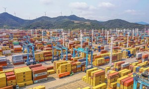 货物内燃机摩托车从中国深圳采取海运航线运输到不丹奇朗