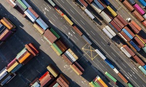 产品存储部件由中国上海选用海洋轮船运到阿拉伯联合酋长国巴布