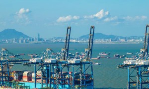物件抗菌素(制剂除外)由中国台湾选择船运输送到日本东京